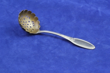 Zuckerstreulöffel versilbert (a)