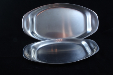 WMF 2 Servierplatten Tablett Design Wilhelm Wagenfeld Cromargan