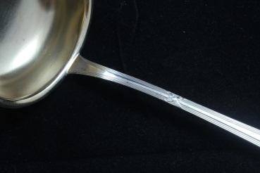 OKA 119 Kreuzband Rose Suppenkelle versilbert