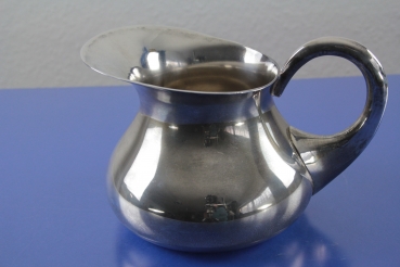 Schöner Krug Saftkrug Wasserkrug versilbert