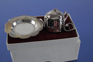 Teeei Tee-Ei The Mi-Tea infuser England versilbert