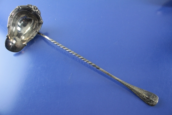 WMF Jugendstil Punschkelle Bowlenkelle gedrehter Stiel 36,5 cm versilbert