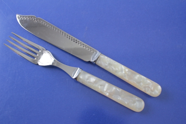 Firth Staybrith Fischbesteck Edelstahl + Perlmutt Dekor 6 Personen England