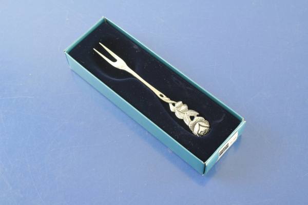 Antiko Hildesheimer Rose Serviergabel Cocktailgabel 11,0 cm versilbert OVP