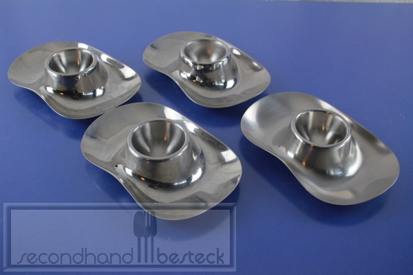 WMF 4 Eierbecher Design Wilhelm Wagenfeld Cromargan