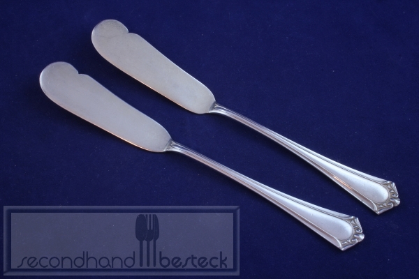 2 Buttermesser oder Käsemesser versilbert