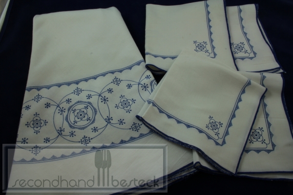 Zwiebelmuster Tischdecke rund + 4 Stoffservietten