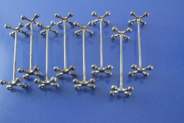 8 x Messerbänke Messerbänkchen Knochenform versilbert