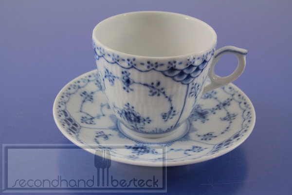 Royal Copenhagen Musselmalet Halbspitze Mokkatasse + Untere Porzellan