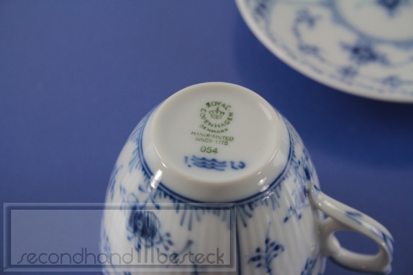 Royal Copenhagen Musselmalet Halbspitze Mokkatasse + Untere Porzellan