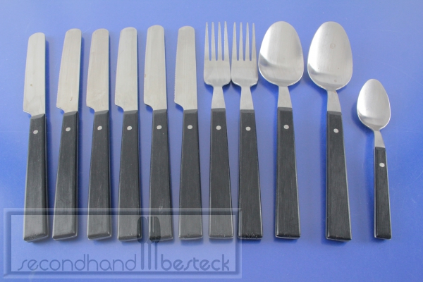 Besteck Konvolut 11 Teile schwarz Holzgriff