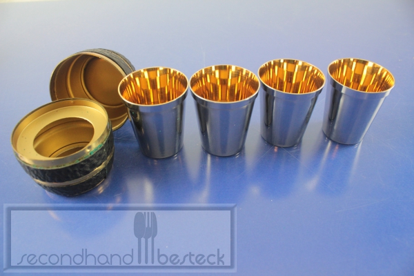 4 Schnapsbecher im Fässchen