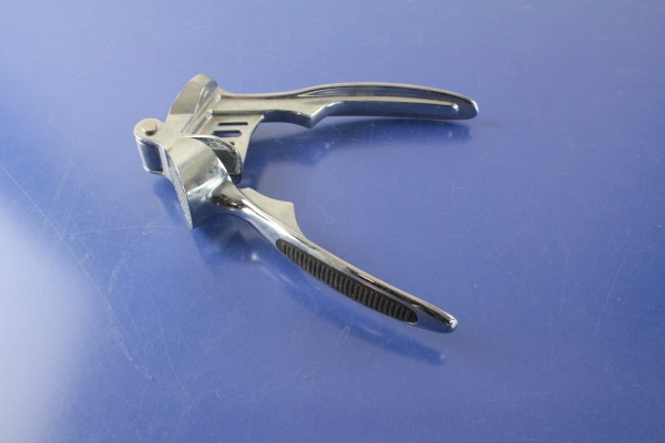 Knoblauchpresse selbstreinigend