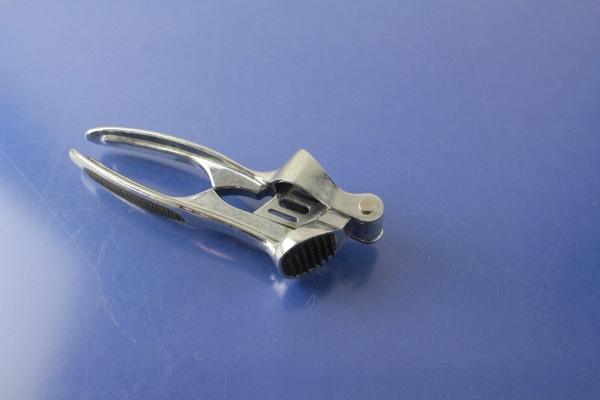 Knoblauchpresse selbstreinigend